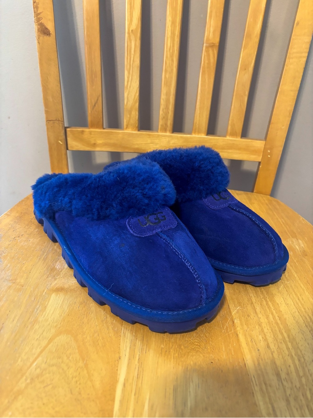 UGG Women's Naval Blue Coquette Slippers - Size 9 - Picture 4 of 7